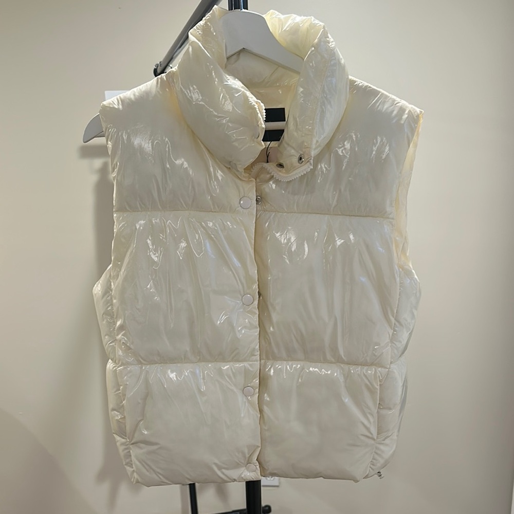 Deluc Cream Puffer Vest